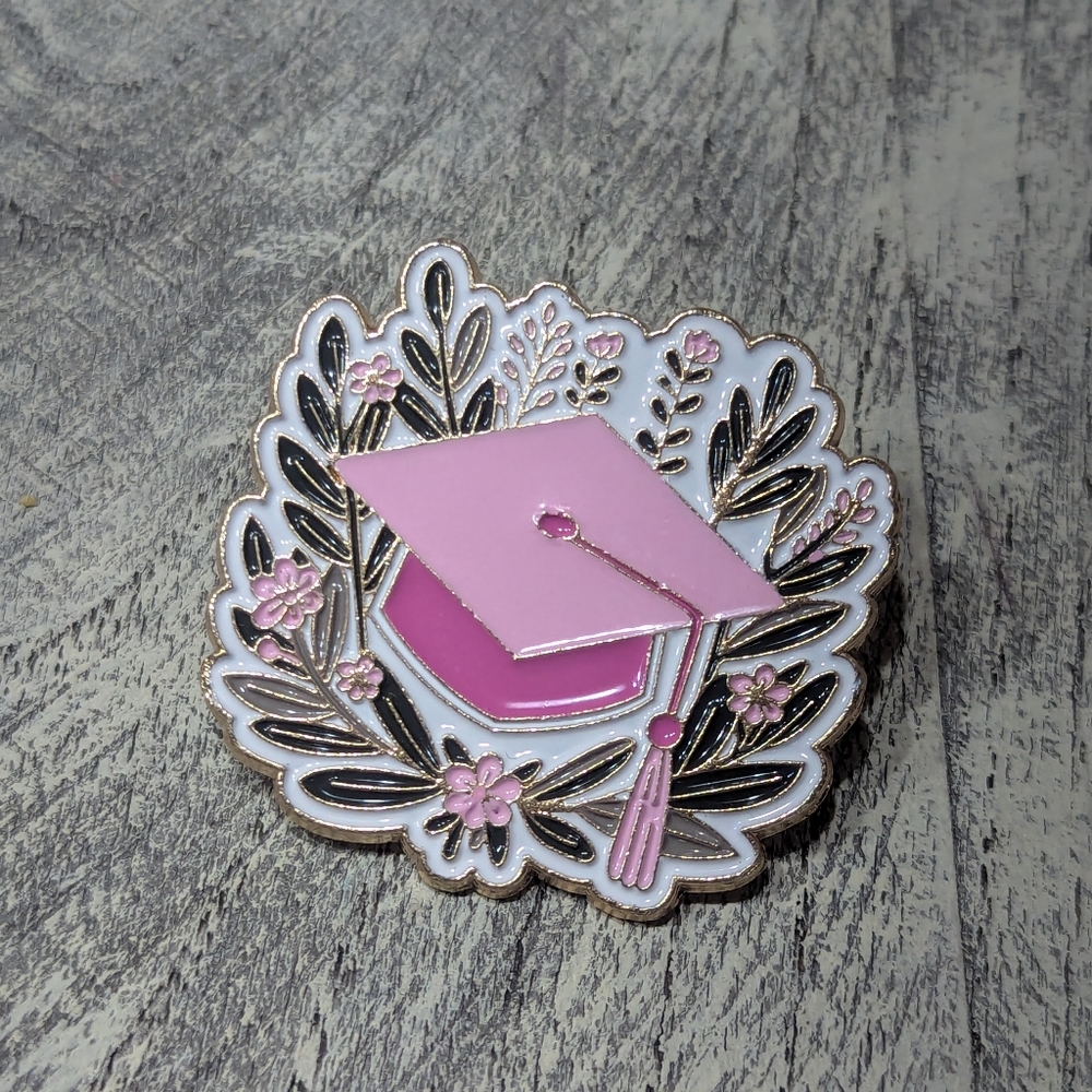 Pink GRAD Cap & Flowers - Enamel Pin